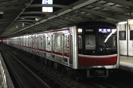 改造前の運客仕切戸窓が小さい時代