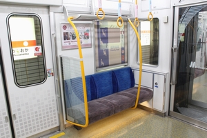 優先座席（第12～22編成）