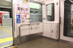 車椅子スペース（第01～03編成）