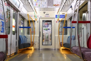 車内妻側（第04～09編成）