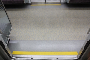 床敷物（第04～17編成）