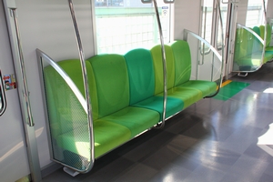 座席（ロングシート）