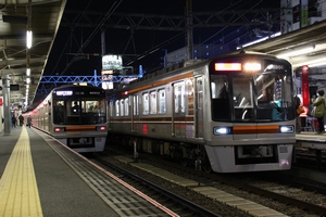 中間更新改造後の第01・02編成