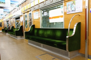 9000形座席（第03編成以降）