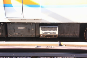 VVVFインバータ装置（日立IGBT）