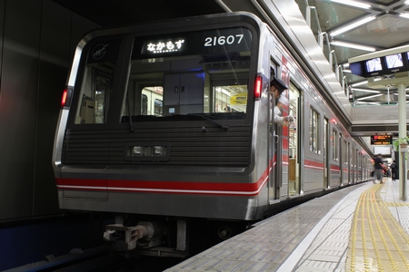 中間更新改造車