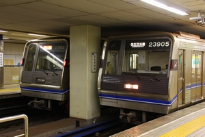 第22編成と第05編成