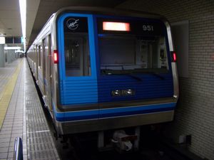 森ノ宮に留置中の第51編成