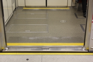 床敷物（標準車）