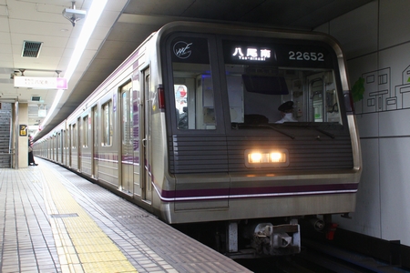 元第02編成の22系第52編成