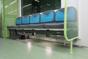 200系足元灯（第07編成以前）