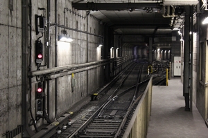 1�Ԑ����璆�S�㒹����]�ށ@���g���