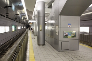 長堀鶴見緑地線 ホーム(大正方から) <拡大可>