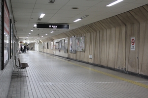 コンコース <拡大可>