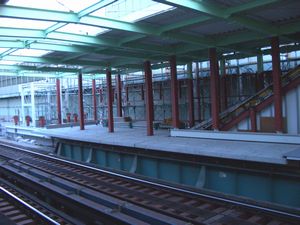 �G���x�[�^�ݒu�H�����i���c���j�@���g���