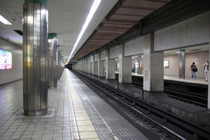 �z�[���i�R�X���X�N�G�A������j�@���g���