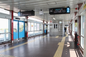 �z�[���i�R�X���X�N�G�A������j�@���g���