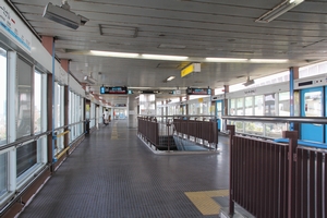 �z�[���i�R�X���X�N�G�A������j�@���g���