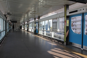 �z�[���i�R�X���X�N�G�A������j�@���g���