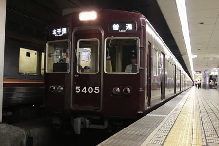 ��}5300�n�@���g���