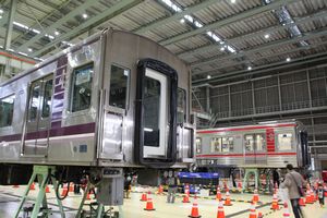 ���������@���g���